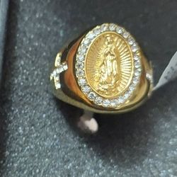 New Stainless Steel Gold Tone Size 9 Ring OF Our Lady Of Guadalupe Has Rhinestones On Sides And Around Ring Mpu Southeast Serious Buyer Only .firm