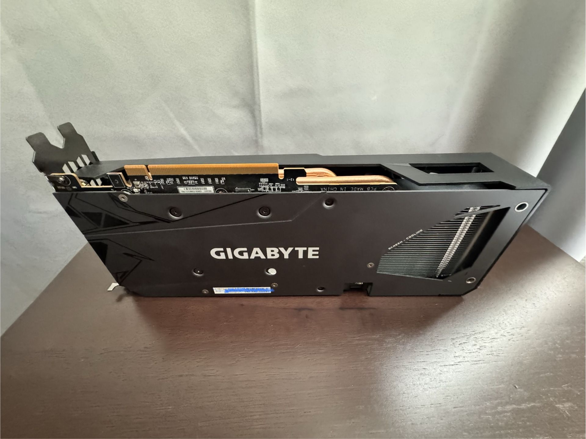 Radeonâ„¢ RX 6600 XT GAMING OC 8G