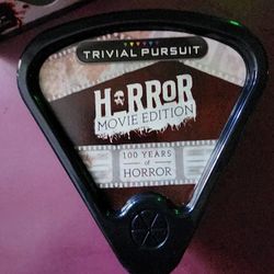 Trivial Pursuit Horror Movie Edition Travel Game