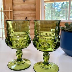 2 Vintage Indiana Glass Kings Crown Avocado Goblets 