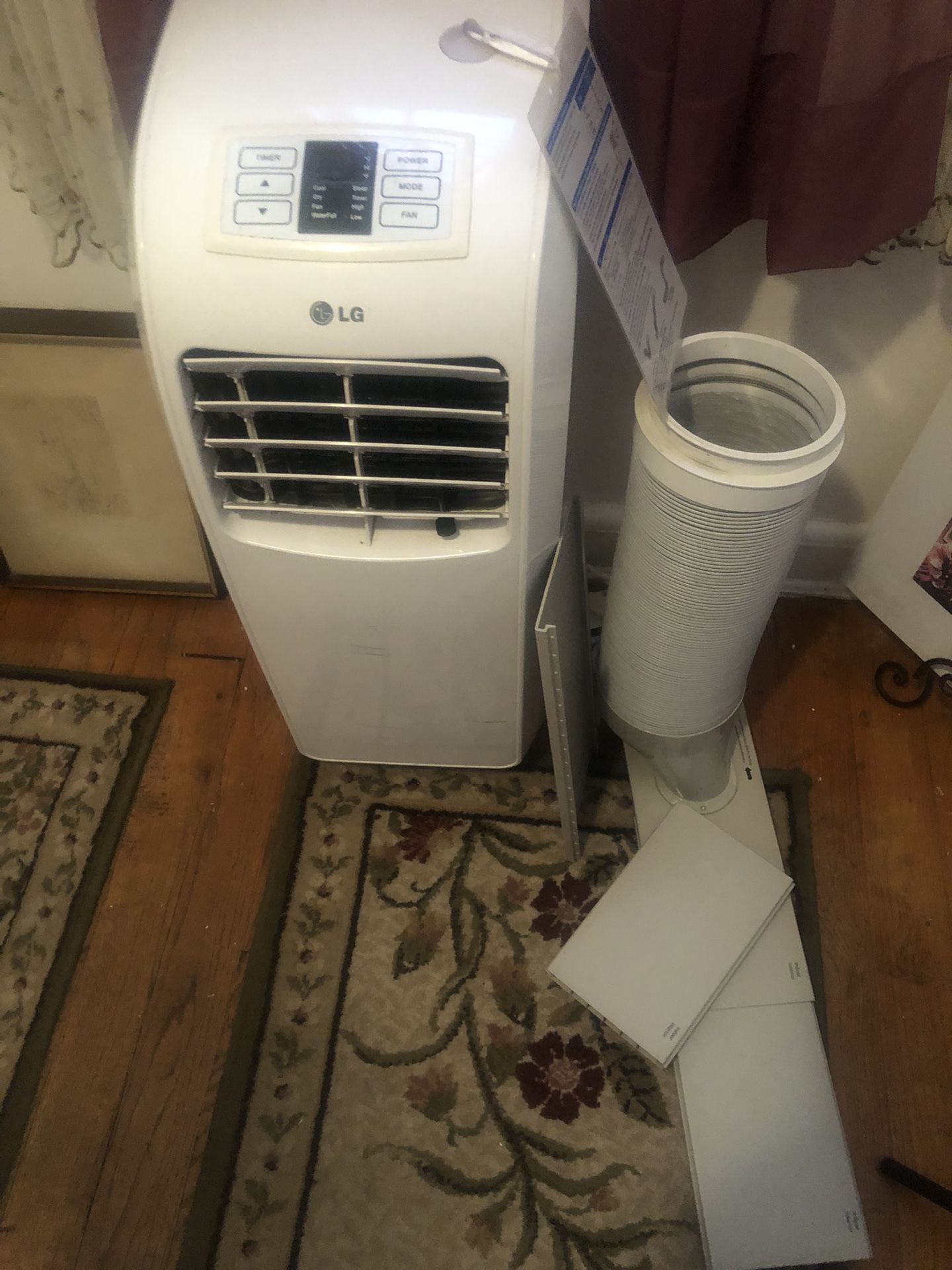 LG PORTABLE AIR CONDITIONER