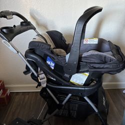 Baby Trend Car Seat With Base And Stroller Attachment 