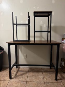 Table / bar stools