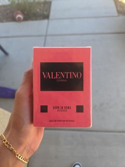 Valentino perfume