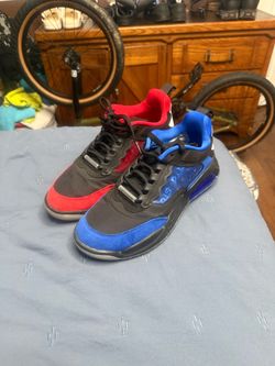 Paris Saint-Germain x Nike Air Max 200 QS sneakers