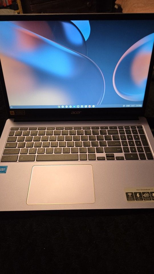 Chrome Book. Brand New.