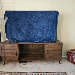 Mid Century Modern TV Stand 