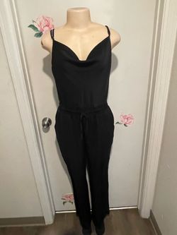New women’s jumpsuit size small