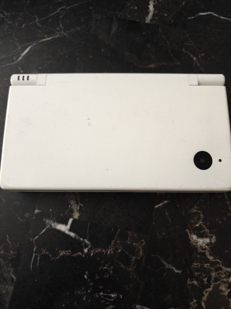 White Nintendo Dsi