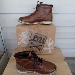 Cognac shoes size 4 boys