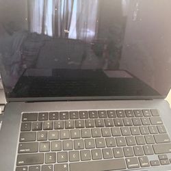 🔥 15” MacBook Air + AppleCare+ Until 2028 – Space Gray, Excellent Condition! $950 Firm