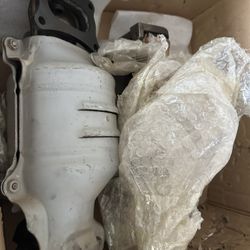 Catalysts for For Honda Pilot, Honda Ridgeline, and Acura 2009 and later.