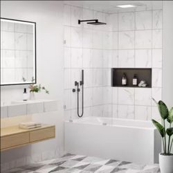 White Soaking Bathtub with Glass Panel