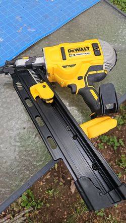 Dewalt gun