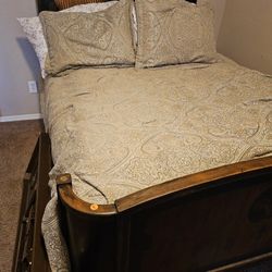 Full Size Antique Bedroom Set