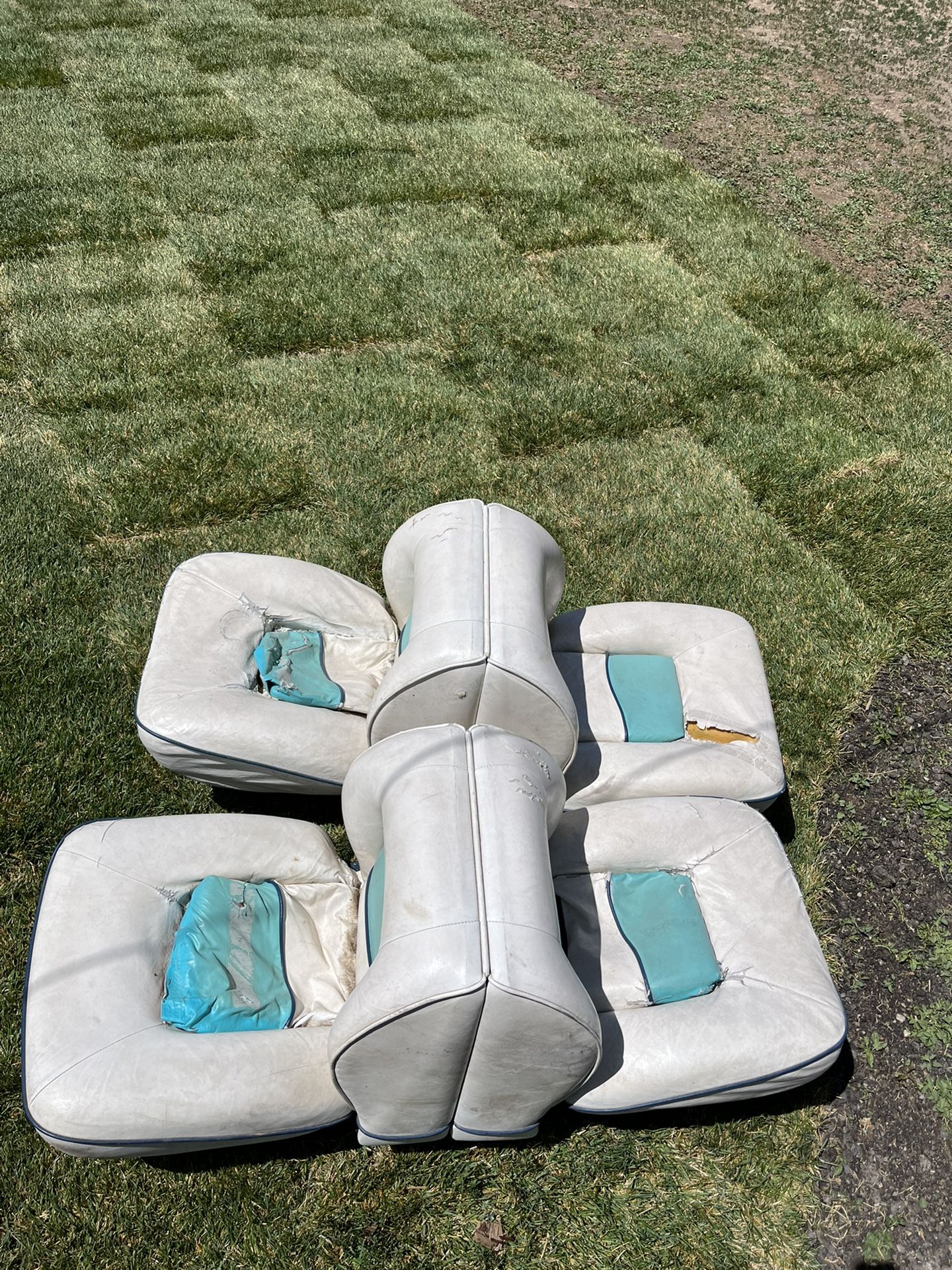Larson Boat Seats