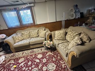 Sofa & Loveseat Set