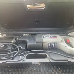 Tiger Saw by Porter Cable