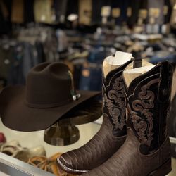 Botas Y Texana Para Hombre