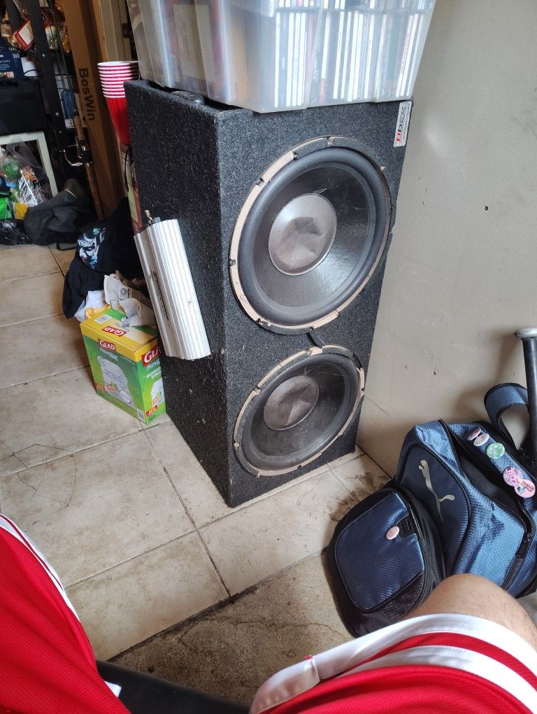 15x15 Subwoofers Daytona 200$ With Amp