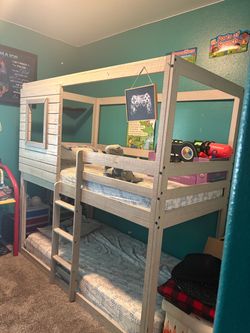Children bunk beds