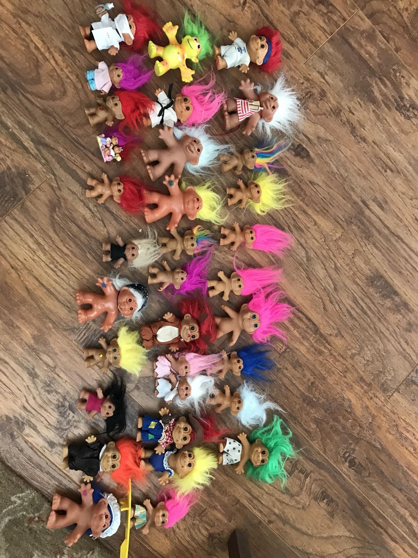 Collection of old troll dolls rare 75 for all