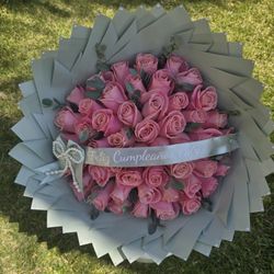 Natural Rose Bouquet