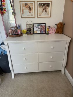 Kids dresser