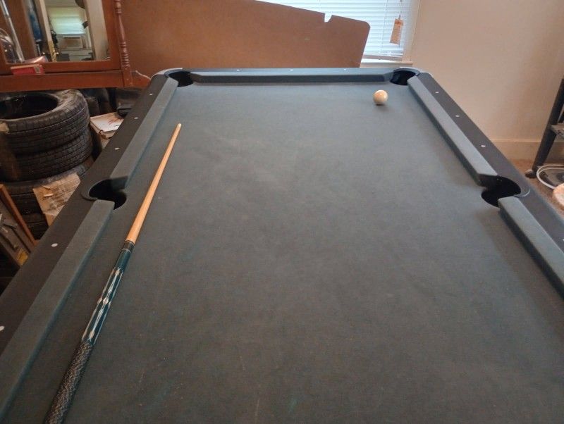 Pool table