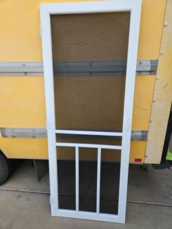 White wood Screen Door with Handle