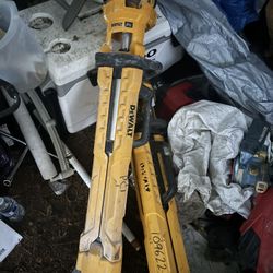 Dewalt Stand Up Light 