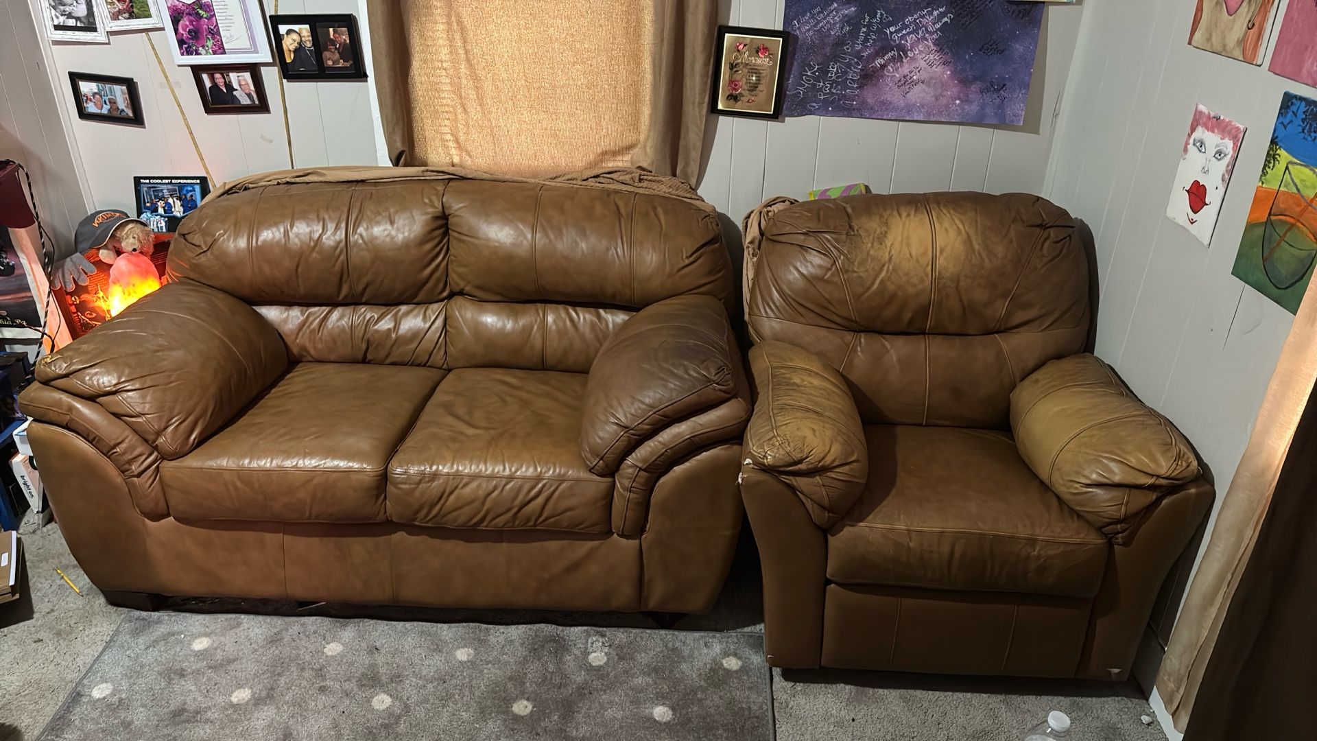 Love Seat And Recliner 
