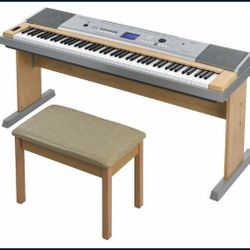 Yamaha Portable Grand Piano DGX 620