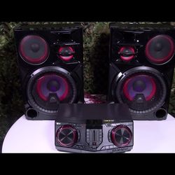 LG X Boom Hifi 3500 Watt BEntertainment System
