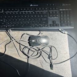 Crosshair Keyboard And Razor Viper Mouse 
