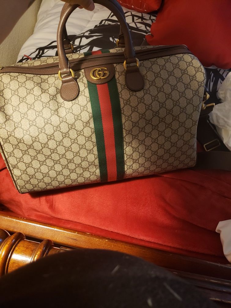 Gucci duffel bag