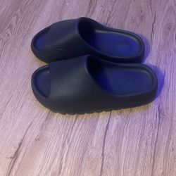 Yeezy Slides