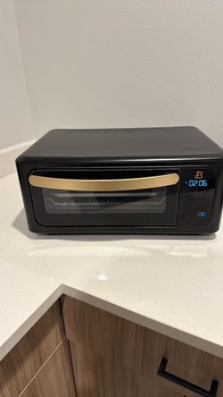Beautiful Toaster Oven must go by 7/19