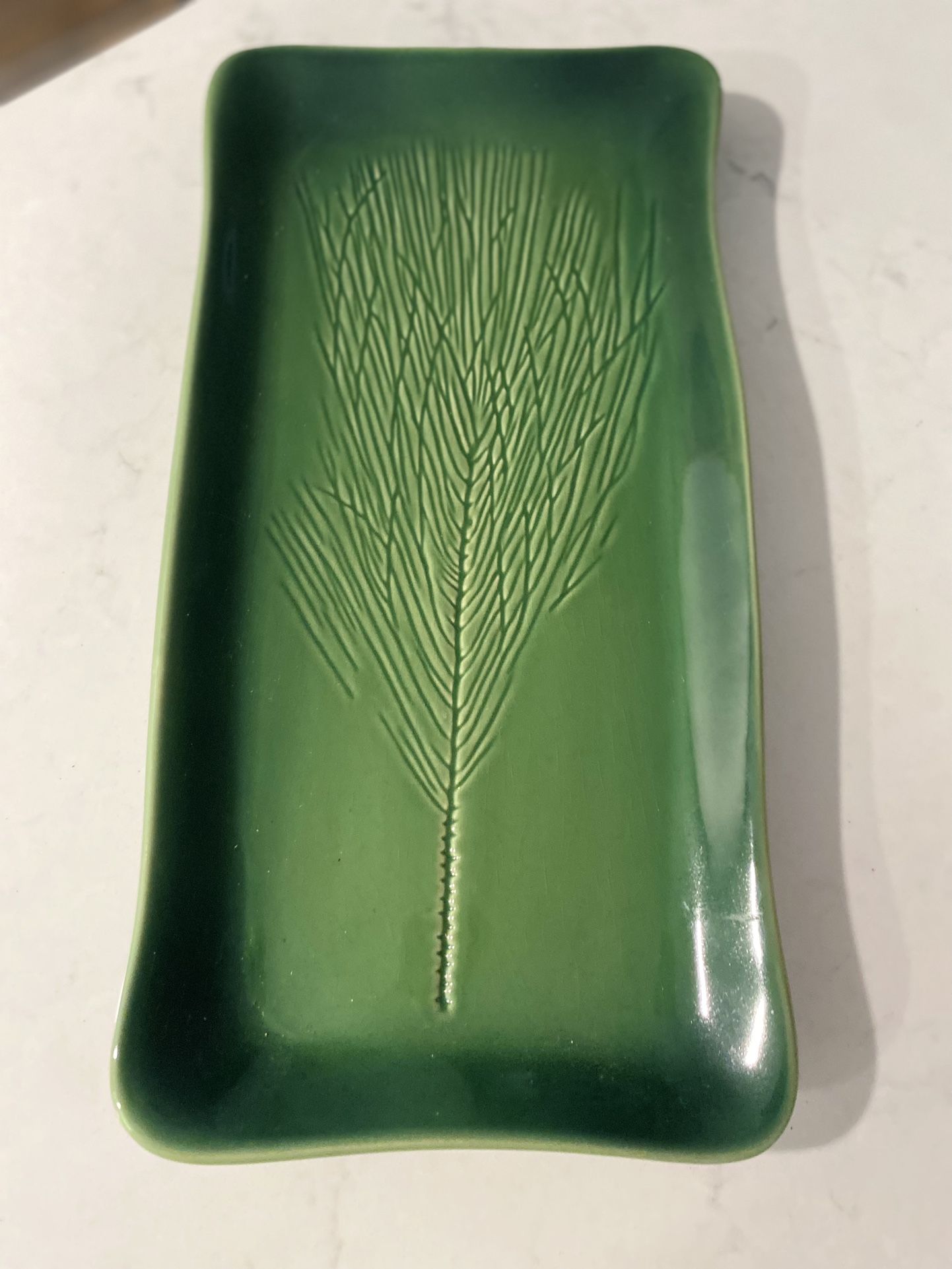 Kay Wayne Pottery Southern Living Mount Vernon Pine Sprig Tray