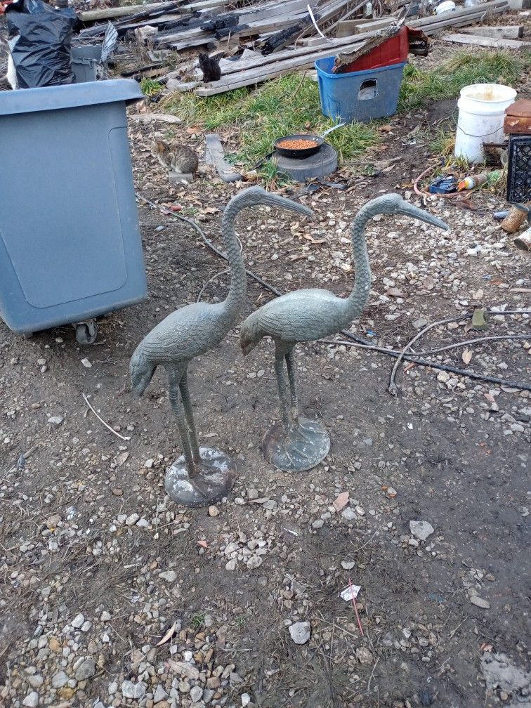 Set Of Vintage Aluminum Garden Statue S. Cranes 