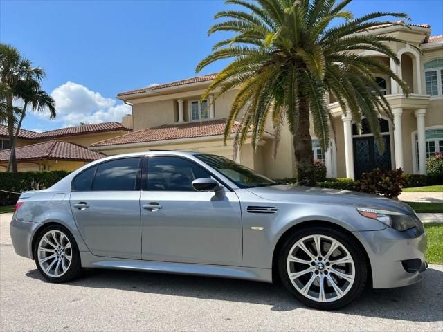 2007 BMW M5