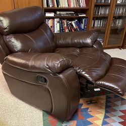 Comfortable Leather Rocker Recliners 