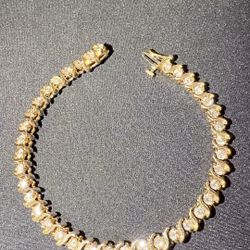 Diamond bracelet 14k Gold 