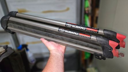 Yakima Ski/Snowboard Rack for Subaru