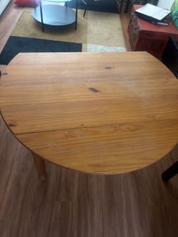 Round Wooden Drop-Leaf Dining Table