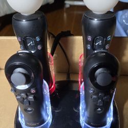 Sony PlayStation Move Controllers with Nyko Charger