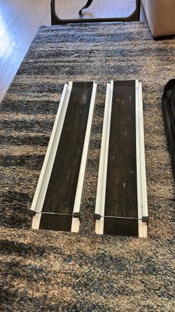 Wheelchair, scooter Ramp
