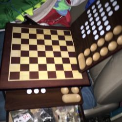 Like new wood games Set only $25