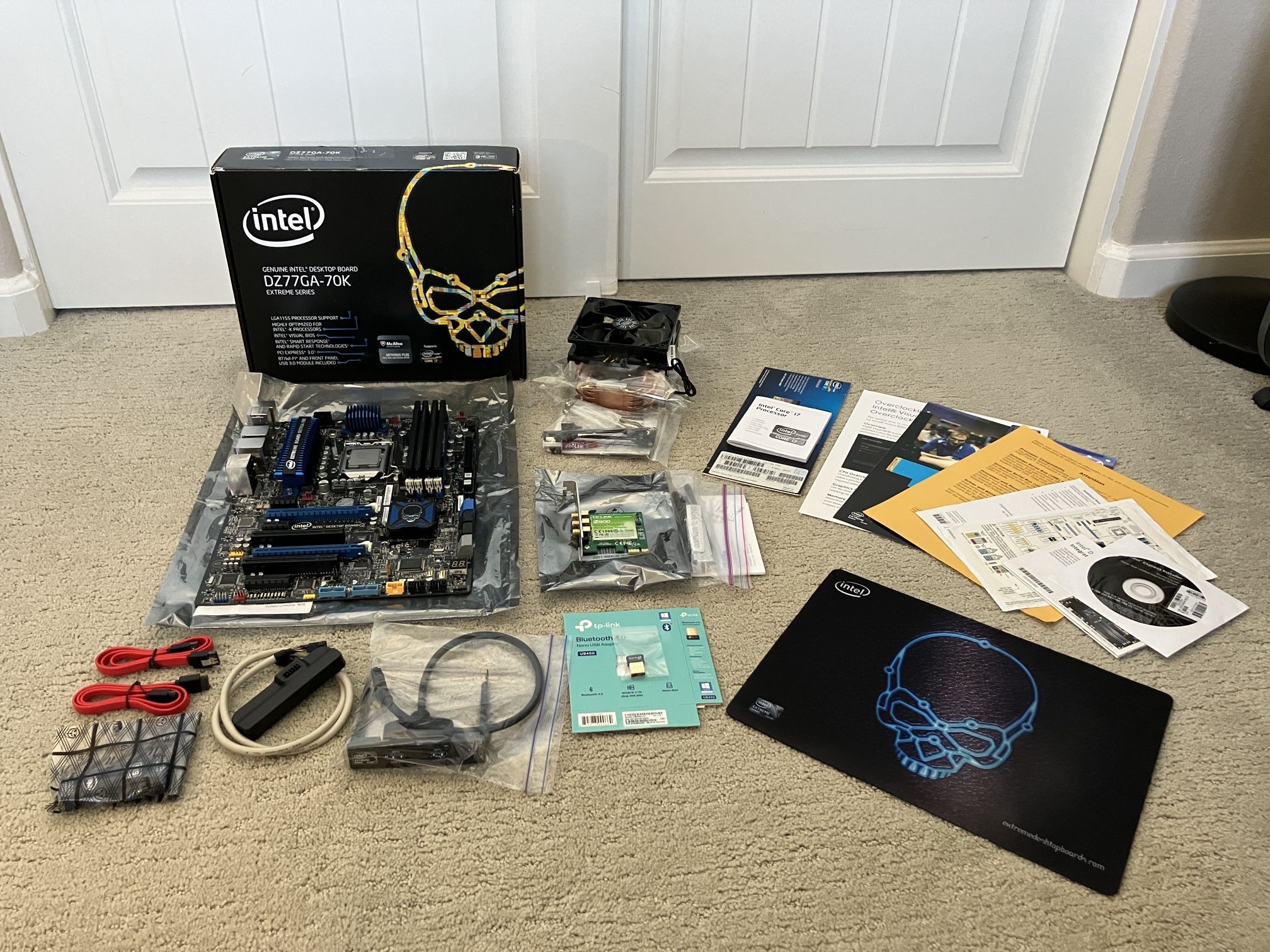 Intel DZ77-GA70K Motherboard + i7 3770k CPU + 16GB RAM bundle + extras