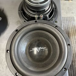 (2) Skar Audio 8” Subwoofers Ix-8d4